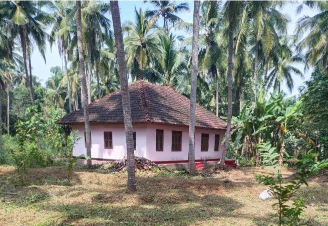 Keekan Heritage Home - Bekal Kannangad ภายนอก รูปภาพ